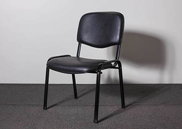 Cadeira sem brao de couro sinttico